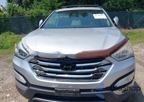 2014 Hyundai Santa Fe Sport 2.0L Turbo z USA, uszkodzony, nr VIN 5XYZU3LA5EG169370